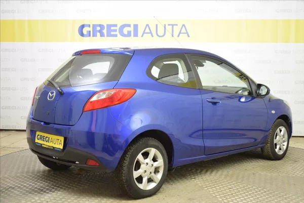 Mazda 2 1,4 MZR-CD PO SERVISU,BEZ KORO - foto 6
