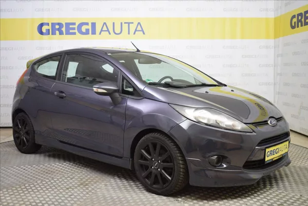 Ford Fiesta 1,6 TDCi SPORT - foto 2