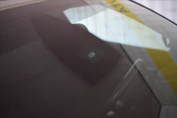 Ford Mondeo 1,8 i - foto 8