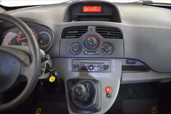 Renault Kangoo 1,5 DCi PR.SERVIS,SUPER STAV - foto 18