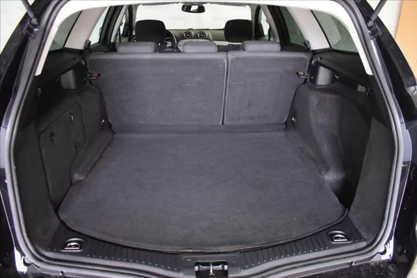 Ford Mondeo 2,0 TDCi - foto 3