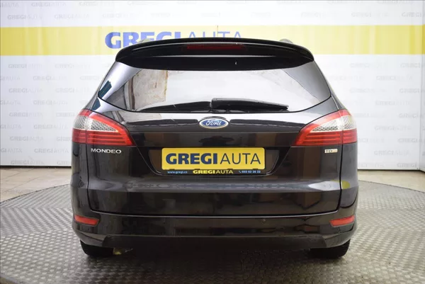 Ford Mondeo 2,0 TDCi - foto 9