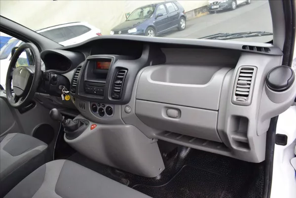 Renault Trafic 2,0 DCi LONG,TAŽNÉ - foto 14