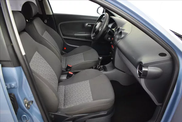 Seat Ibiza 1,4 i PO SERVISU,SUPER STAV - foto 13