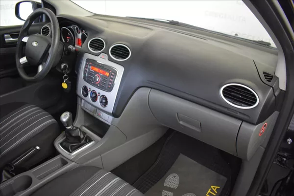 Ford Focus 1,6 i BEZ KOROZE,PO STK - foto 3