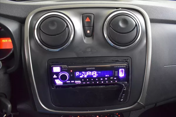 Dacia Logan 0,9 TCe PO SERVISU,PO STK - foto 17