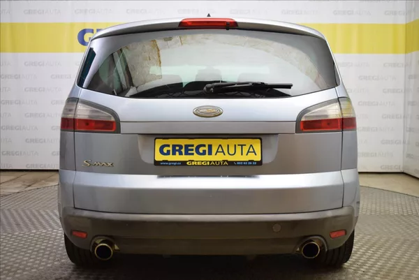 Ford S-MAX 2,5 i PLNÁ VÝBAVA - foto 2
