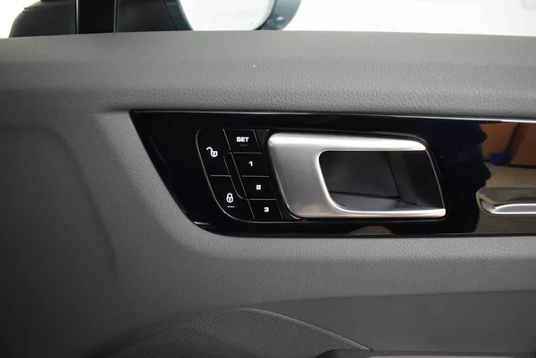 Porsche Cayenne 3,0 V6 TOP STAV,BOSE - foto 36