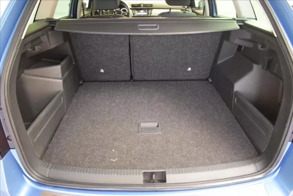 Škoda Fabia 1,0 TSi SCOUT LINE,TOP STAV - foto 16