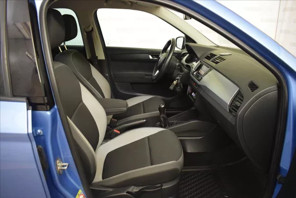 Škoda Fabia 1,0 TSi SCOUT LINE,TOP STAV - foto 20