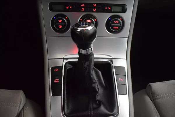 Volkswagen Passat 2,0 FSI HIGHLINE,PR.SERVIS - foto 24