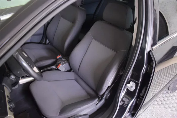 Opel Astra 1,6 i PO SERVISU,PO STK - foto 13