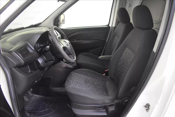 Opel Combo 1,3 CDTi PO SERVISU,PO STK - foto 8