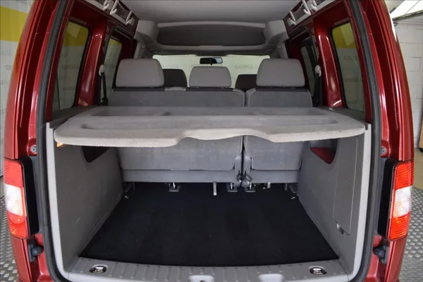 Volkswagen Caddy 1,4 i LIFE PO SERVISU,FAMILY - foto 12