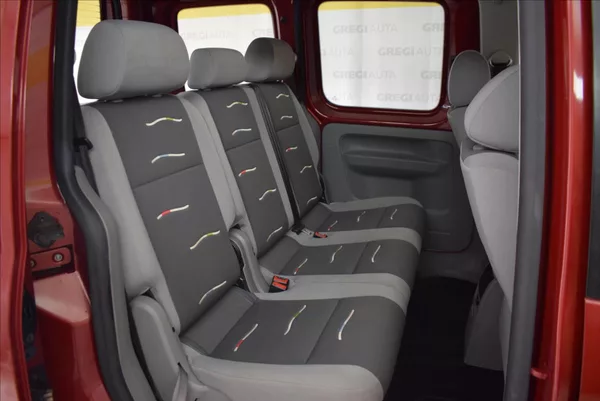 Volkswagen Caddy 1,4 i LIFE PO SERVISU,FAMILY - foto 13