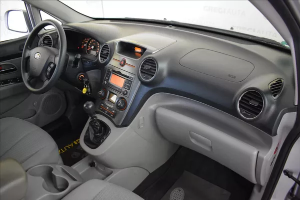 Kia Carens 1,6 CRDi SUPER STAV,PO STK - foto 17