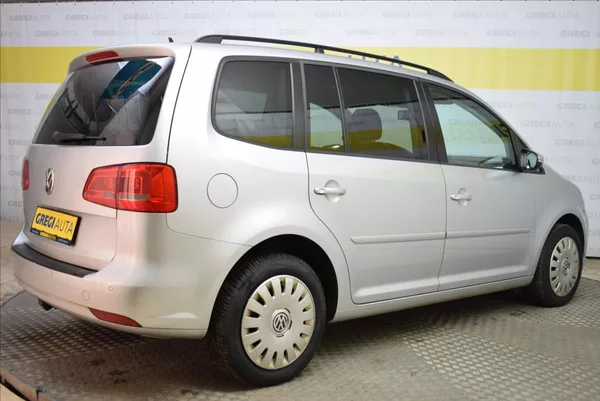 Volkswagen Touran 1,4 TSi PO SERVISU,7MÍST - foto 5