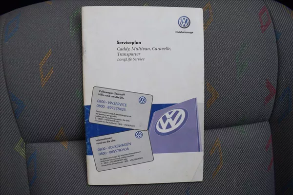 Volkswagen Transporter 2,5 TDi L2H2 5MÍST,PO STK - foto 13