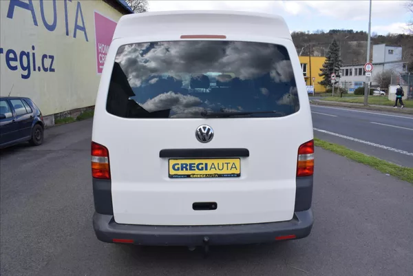 Volkswagen Transporter 2,5 TDi L2H2 5MÍST,PO STK - foto 2