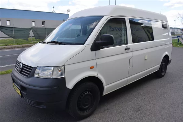 Volkswagen Transporter 2,5 TDi L2H2 5MÍST,PO STK - foto 24