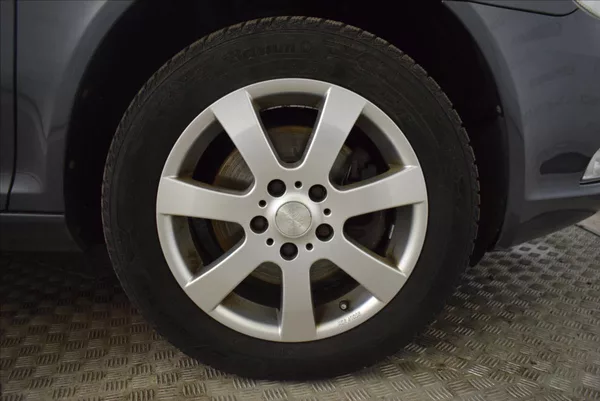 Škoda Octavia 1,8 TSi 4x4,PR.SERVIS - foto 26