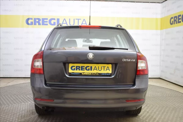 Škoda Octavia 1,8 TSi 4x4,PR.SERVIS - foto 4