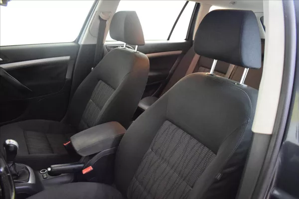 Škoda Octavia 1,8 TSi 4x4,PR.SERVIS - foto 7