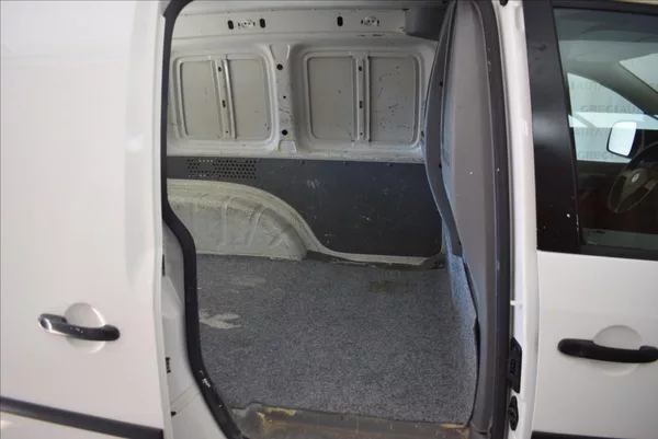 Volkswagen Caddy 1,9 TDi BEZ KOROZE,PR.SERVIS - foto 11