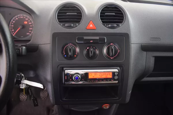 Volkswagen Caddy 1,9 TDi BEZ KOROZE,PR.SERVIS - foto 16