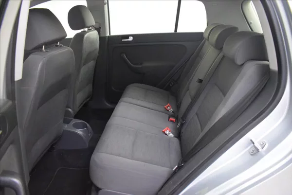 Volkswagen Golf Plus 1,9 TDi BEZ KOROZE,SUPER STAV - foto 11