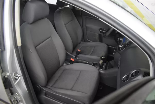 Volkswagen Golf Plus 1,9 TDi BEZ KOROZE,SUPER STAV - foto 15