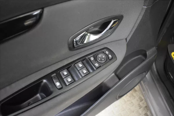 Renault Scénic 1,5 DCi AUTOMAT,SUPER STAV - foto 10