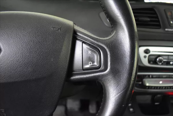 Renault Scénic 1,5 DCi AUTOMAT,SUPER STAV - foto 19