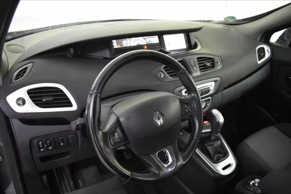 Renault Scénic 1,5 DCi AUTOMAT,SUPER STAV - foto 9