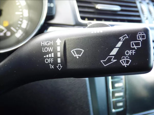 Škoda Superb 2,0 TDI 125kw 4x4 Laurin & Kl - foto 19