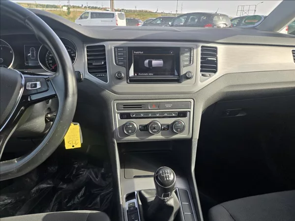 Volkswagen Golf Sportsvan 1,6 TDI 81KW Comfortline - foto 19