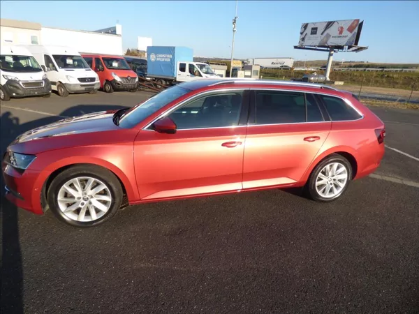 Škoda Superb 2,0 TDI DSG,Bi-Xenon,model 201 - foto 6