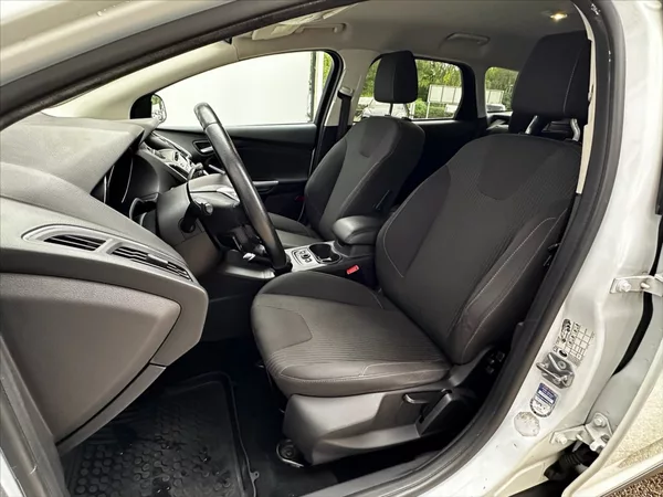 Ford Focus 2,0 2.0TDCi 85kW AUTOMAT - foto 10