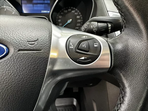 Ford Focus 2,0 2.0TDCi 85kW AUTOMAT - foto 22