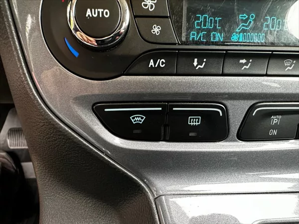 Ford Focus 2,0 2.0TDCi 85kW AUTOMAT - foto 36