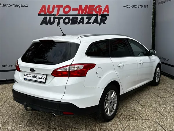 Ford Focus 2,0 2.0TDCi 85kW AUTOMAT - foto 6
