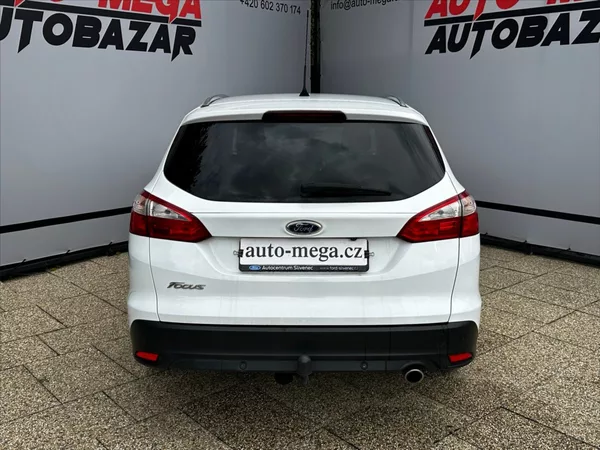 Ford Focus 2,0 2.0TDCi 85kW AUTOMAT - foto 7