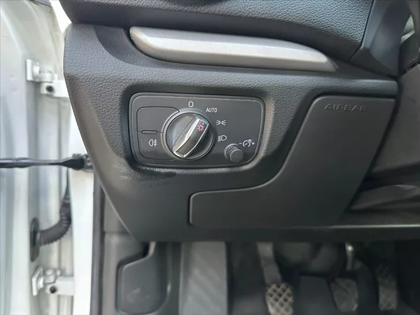 Audi A3 1,6 Sportback - foto 20