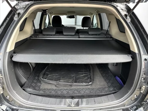 Mitsubishi Outlander 2,0 PHEV - 4x4 - CZ - foto 15