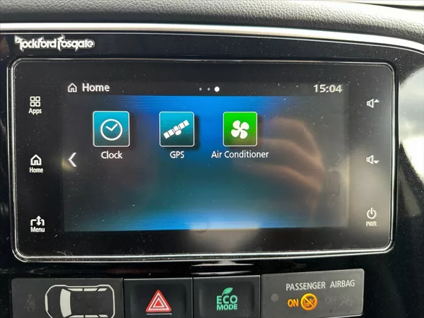 Mitsubishi Outlander 2,0 PHEV - 4x4 - CZ - foto 31
