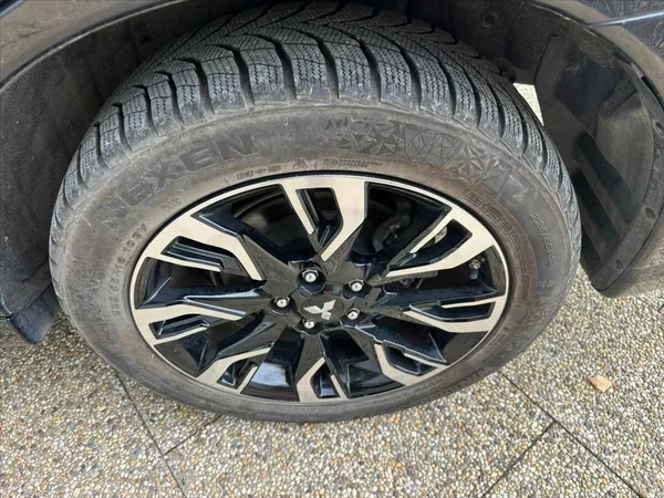 Mitsubishi Outlander 2,0 PHEV - 4x4 - CZ - foto 37