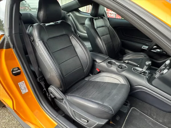 Ford Mustang 5,0 V8 331kW - CZ - AUTOMAT - foto 13