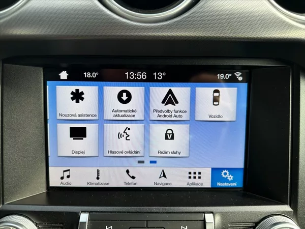 Ford Mustang 5,0 V8 331kW - CZ - AUTOMAT - foto 33