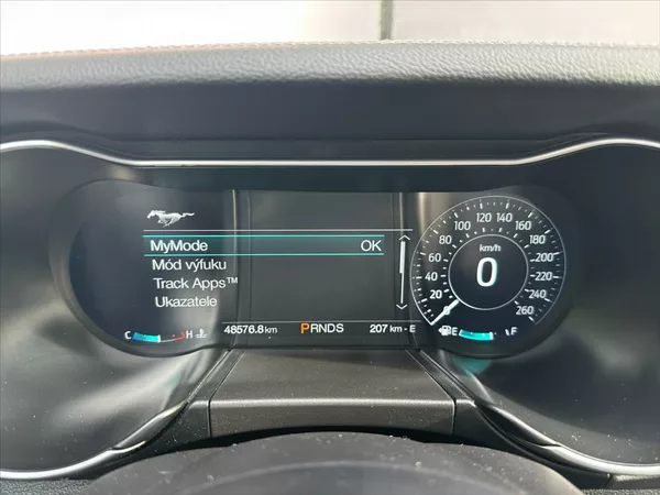 Ford Mustang 5,0 V8 331kW - CZ - AUTOMAT - foto 34