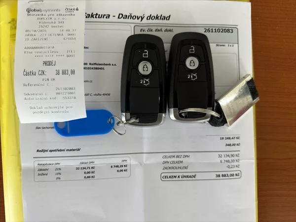 Ford Mustang 5,0 V8 331kW - CZ - AUTOMAT - foto 41